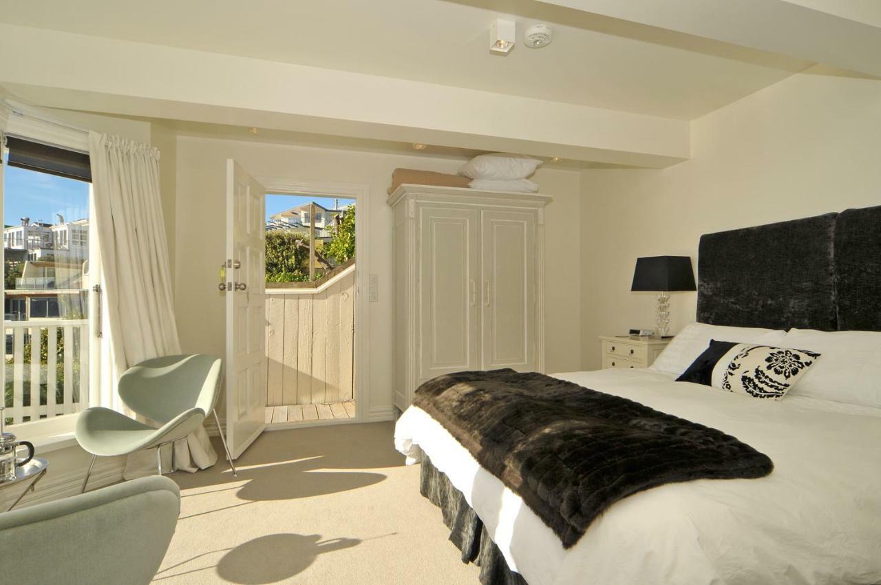 Incredible Views! Luxurious Studio & Outdoor Living Wellington Esterno foto